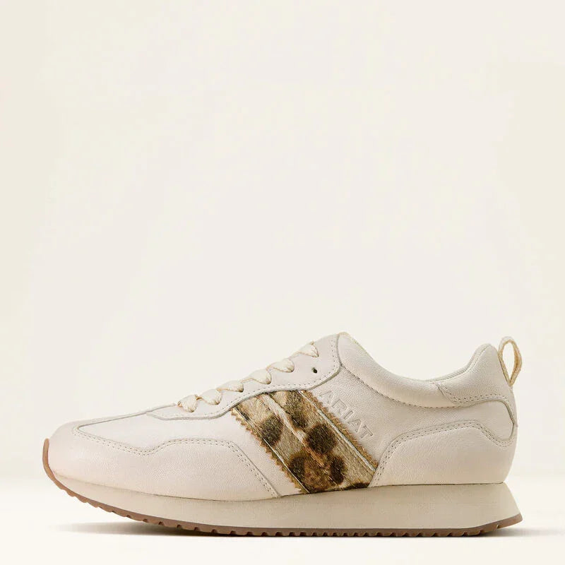Ariat ranch runner trainer for ladies