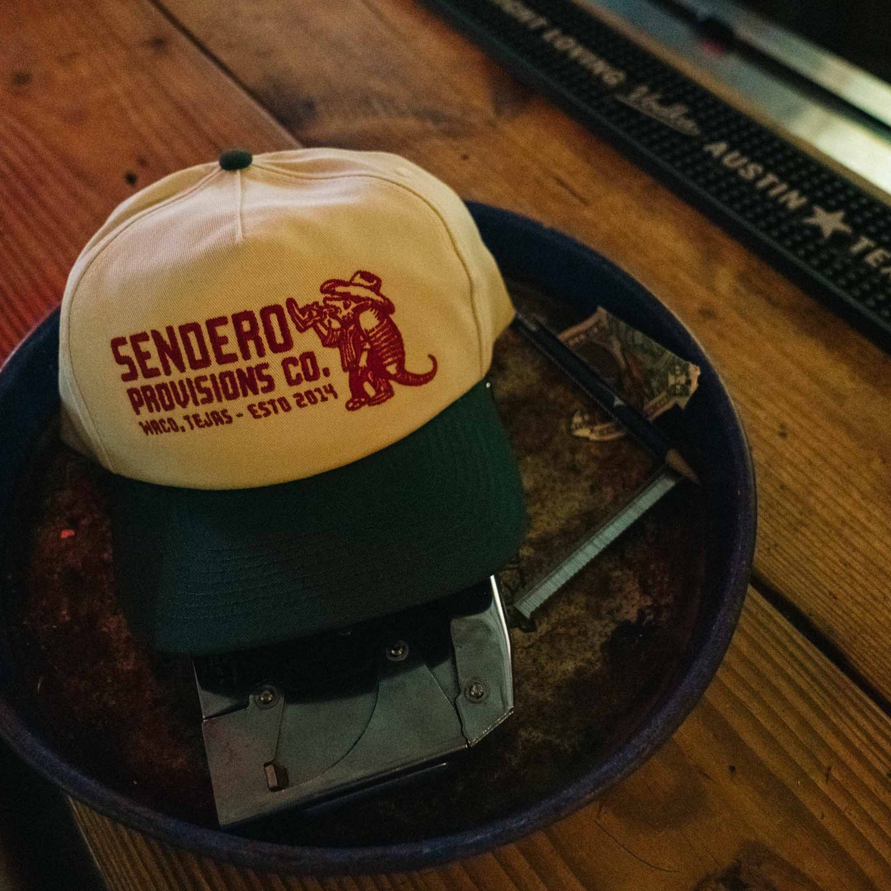Sendero armadillo hat